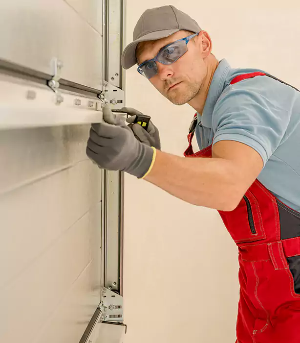 Garage Door Panel Replacement in Coconut Creek, FL