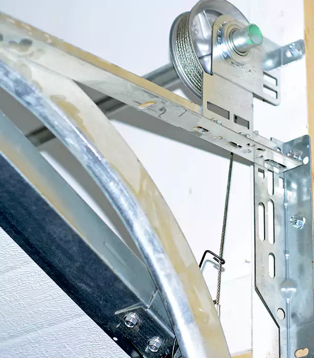 Roll Up Garage Door Cable Repair in Coconut Creek, FL